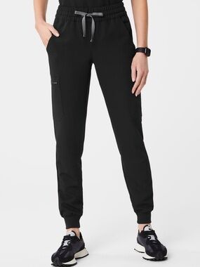 Woman’s Figs High Waisted Scrub Pants
